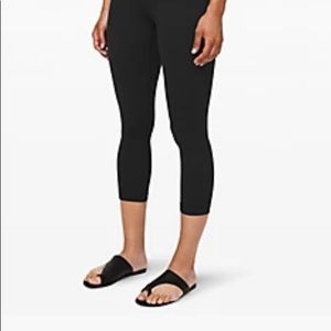 Lululemon Align high-rise 21” crop Cool*